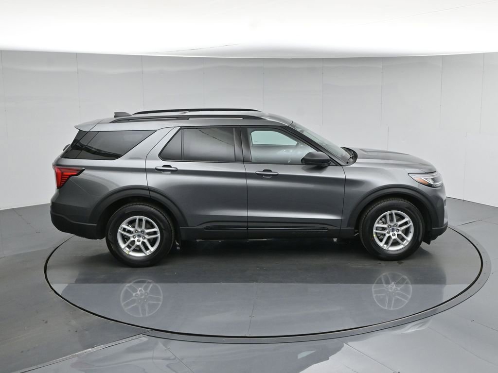 New 2026 Ford Explorer Active image 38