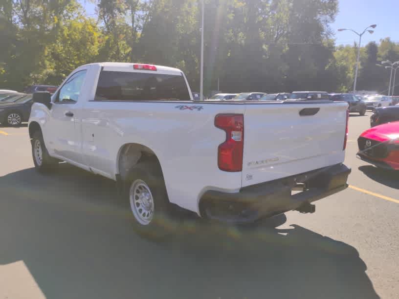Used 2025 Chevrolet Silverado 1500 W/T w/ WT Value Package AWD/4WD image 4