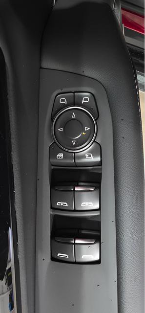 New 2026 Chevrolet Suburban Premier w/ Sun And Tow Package AWD/4WD image 13