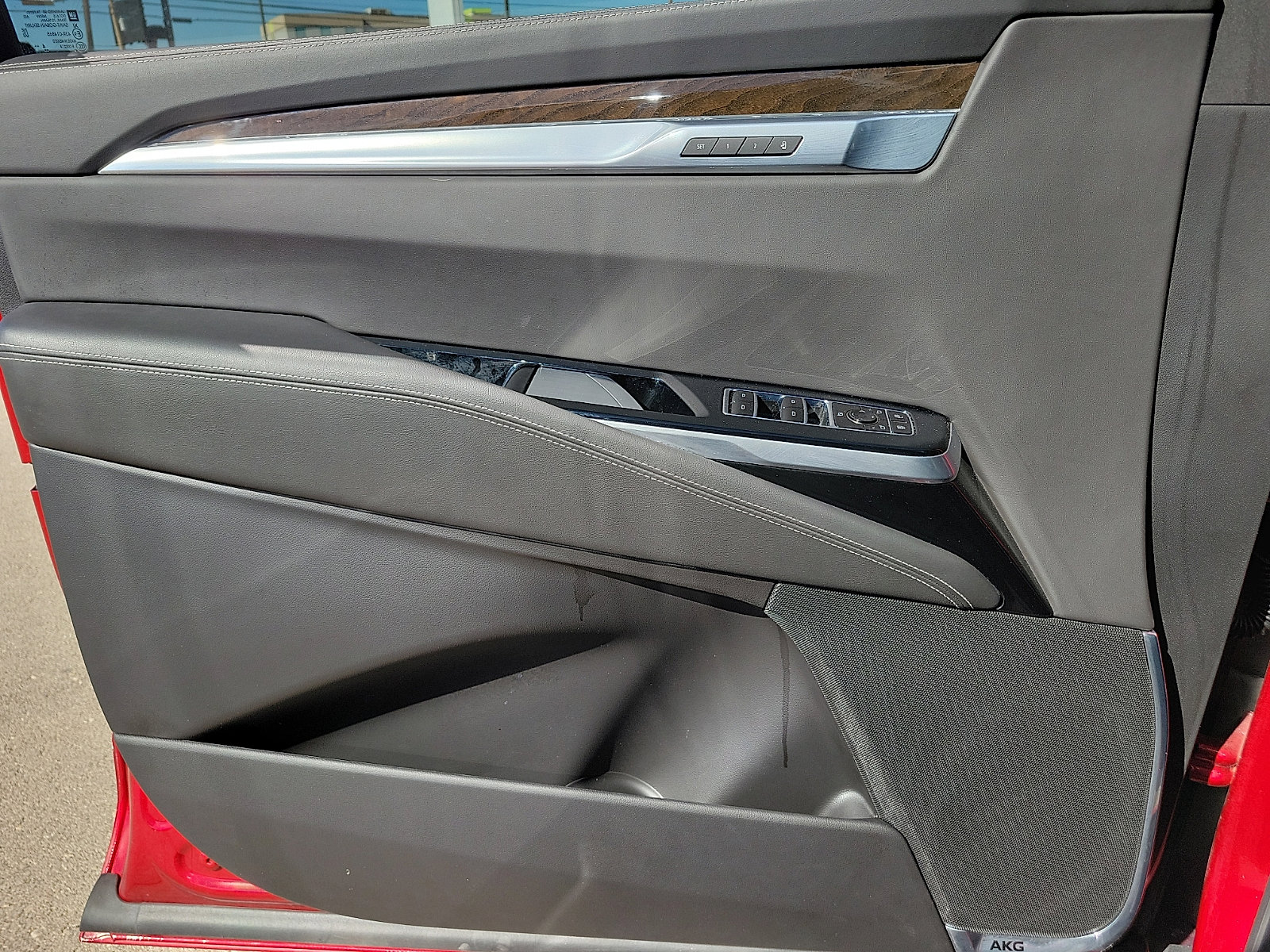 Used 2025 Cadillac Escalade Premium Luxury Platinum image 11