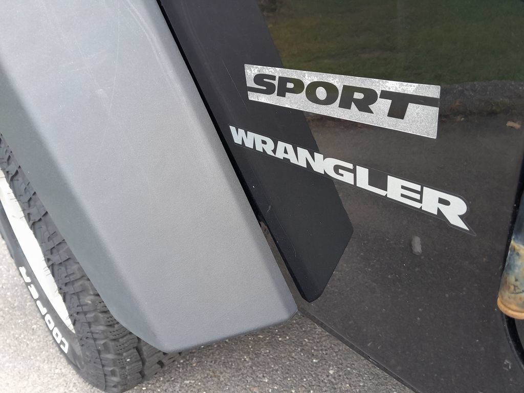 Used 2016 Jeep Wrangler Sport w/ Quick Order Package 24S AWD/4WD image 40