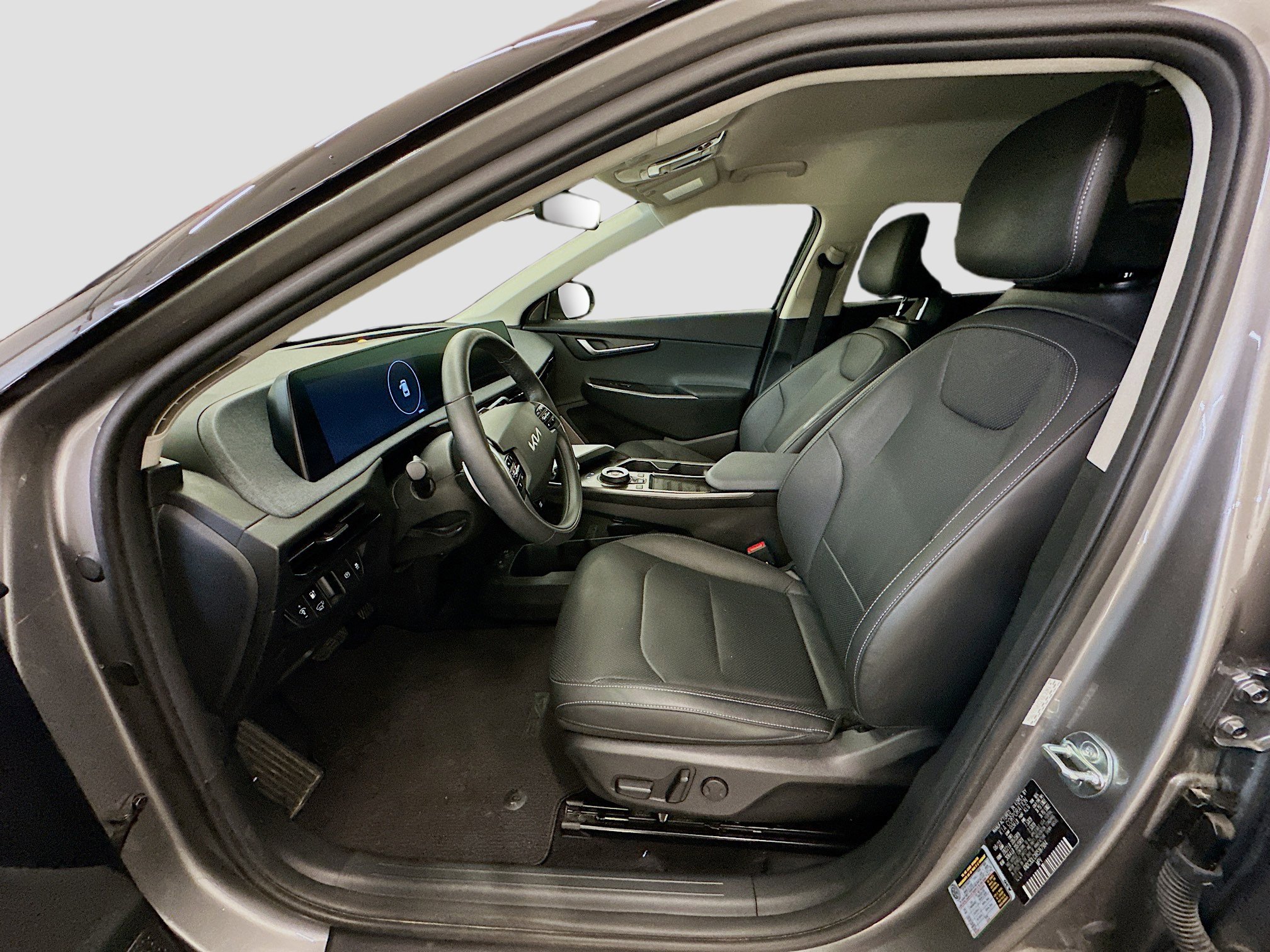 Used 2024 Kia EV6 Wind w/ Wind Technology Package AWD/4WD image 13