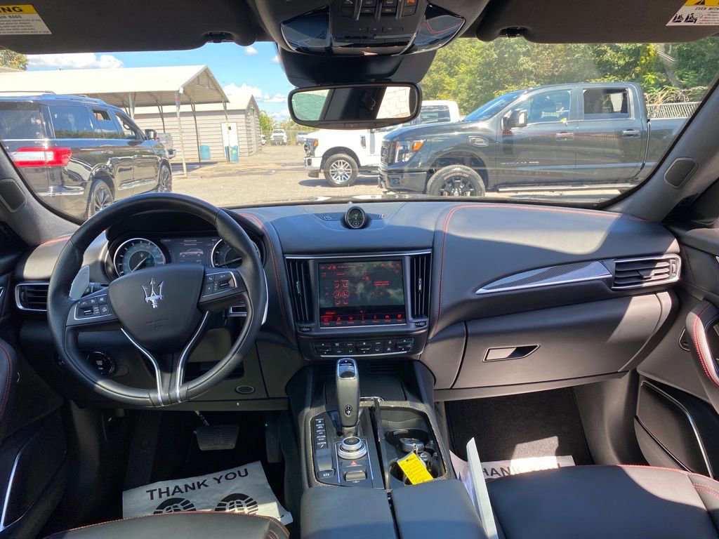 Used 2023 Maserati Levante GT image 22