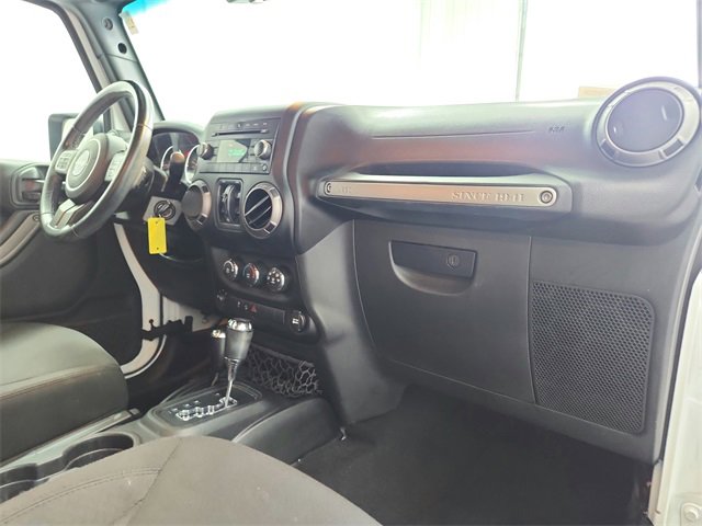 Used 2018 Jeep Wrangler Unlimited Sport S image 32