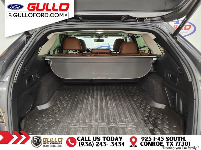 Used 2022 Subaru Outback Touring w/ Popular Package #2 image 10