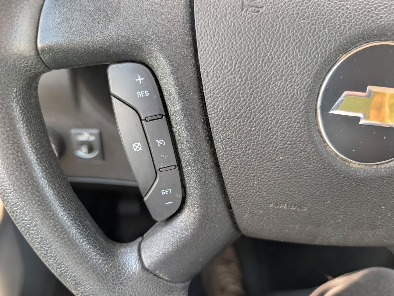 Used 2021 Chevrolet Express 2500 w/ Driver Convenience Package RWD image 21