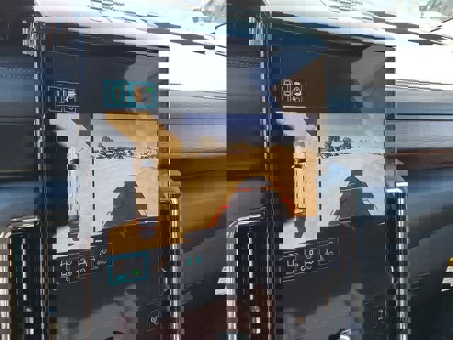 New 2026 GMC Yukon XL Denali w/ Sun & Power Step Package image 22