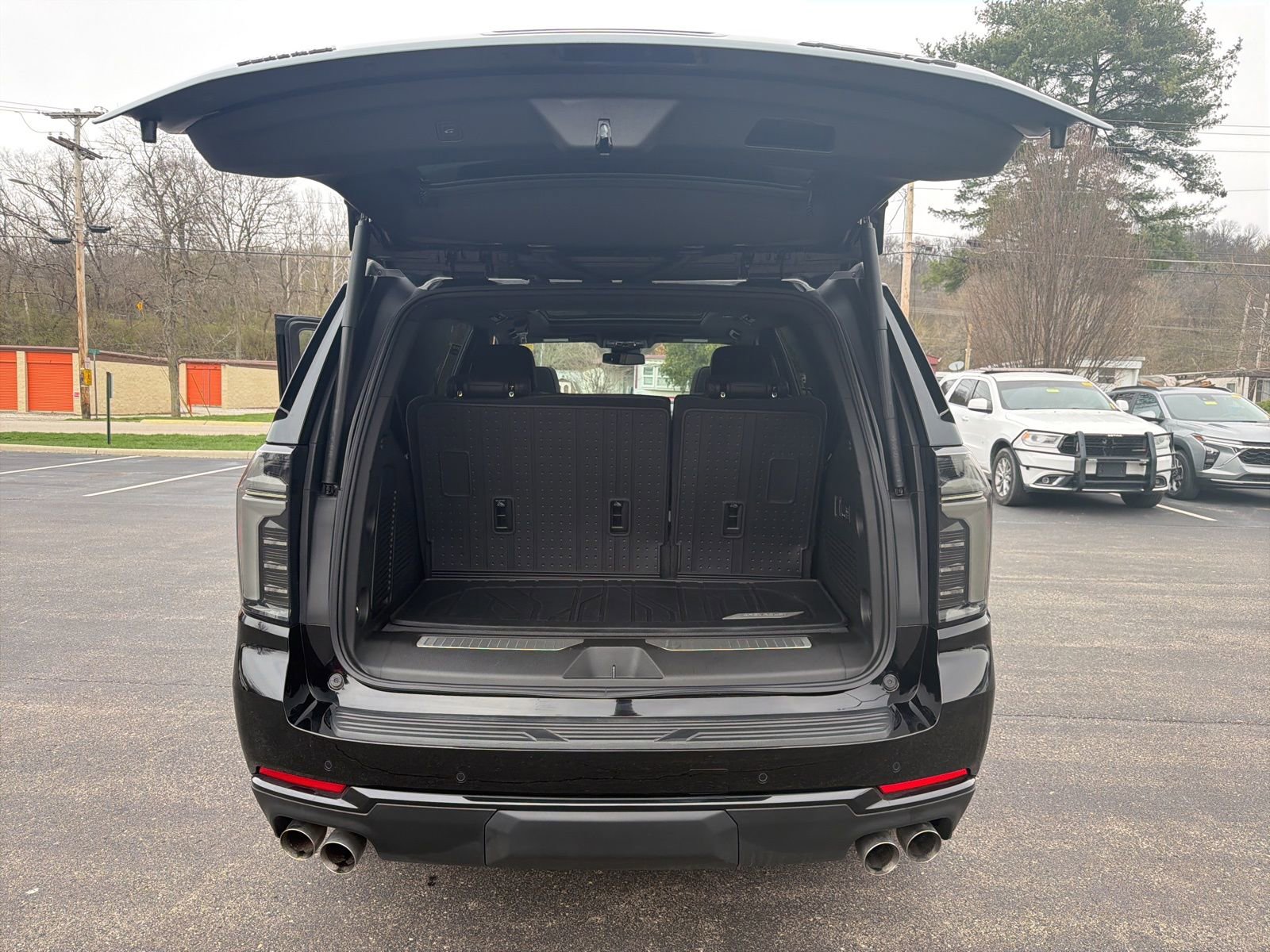 Used 2026 Chevrolet Tahoe RST w/ Comfort Package AWD/4WD image 30