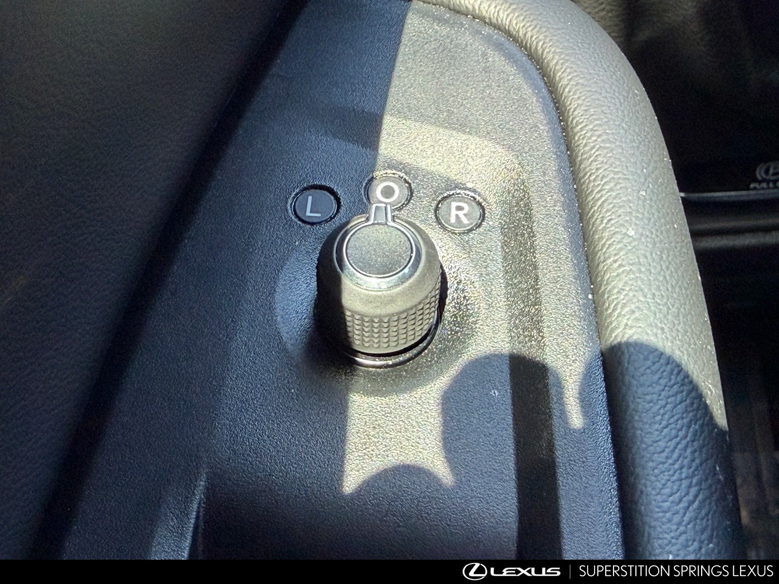 Used 2025 Jeep Grand Cherokee Limited AWD/4WD image 18