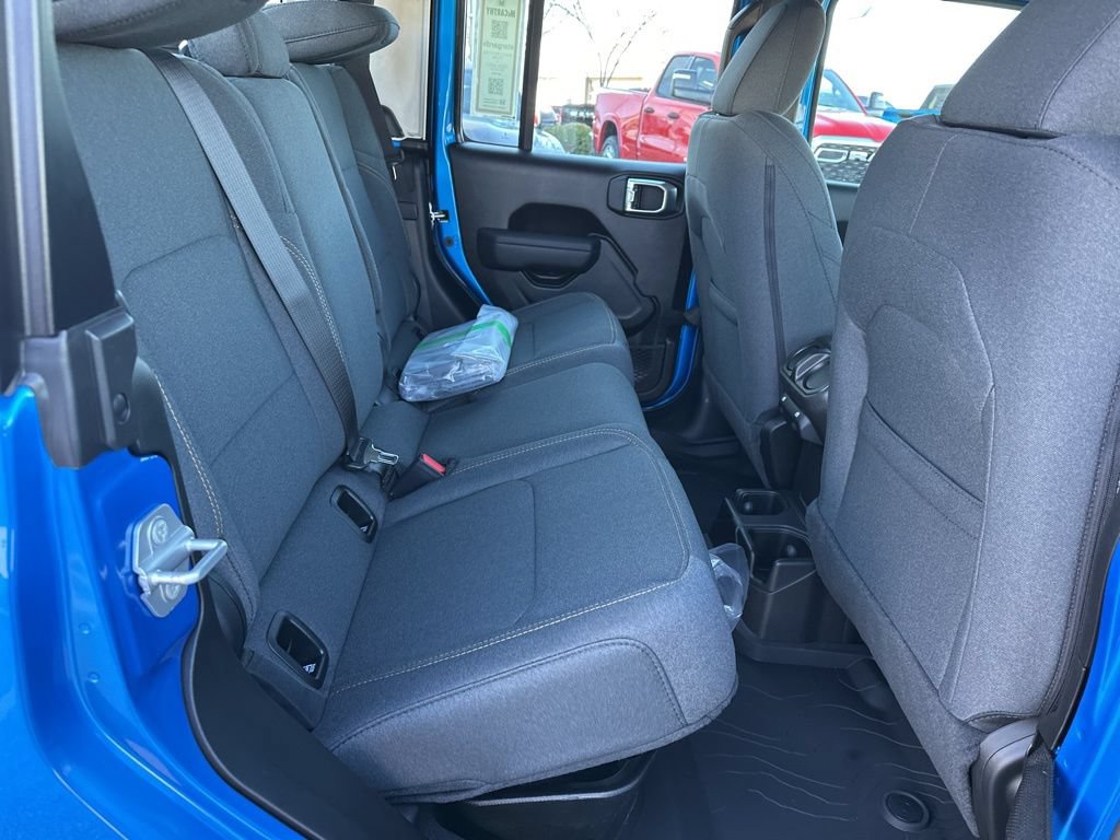 New 2026 Jeep Gladiator Sport AWD/4WD image 49