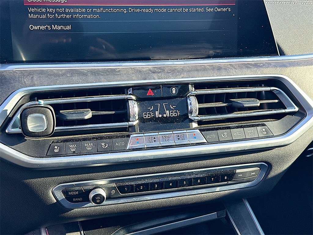 Used 2022 BMW X5 xDrive40i w/ M Sport Package image 14