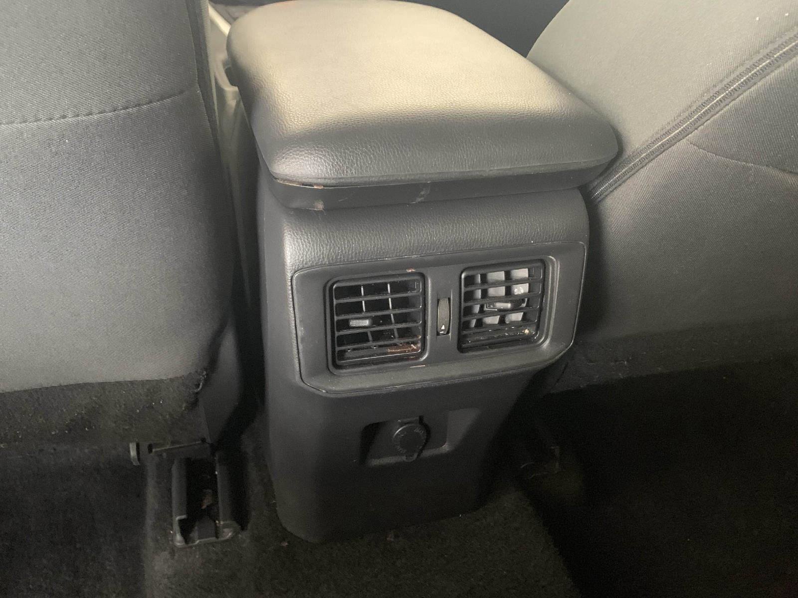 Used 2023 Toyota RAV4 LE image 38