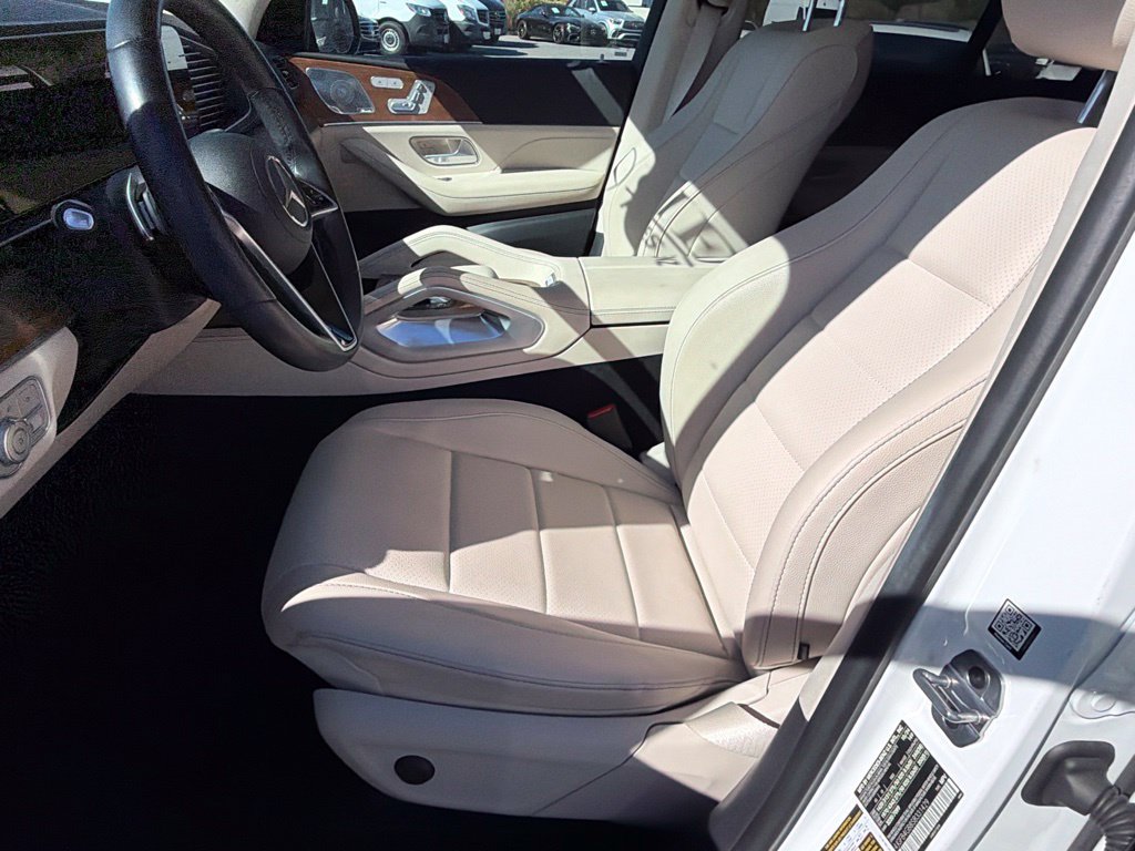 Certified 2025 Mercedes-Benz GLE 450e 4MATIC image 22