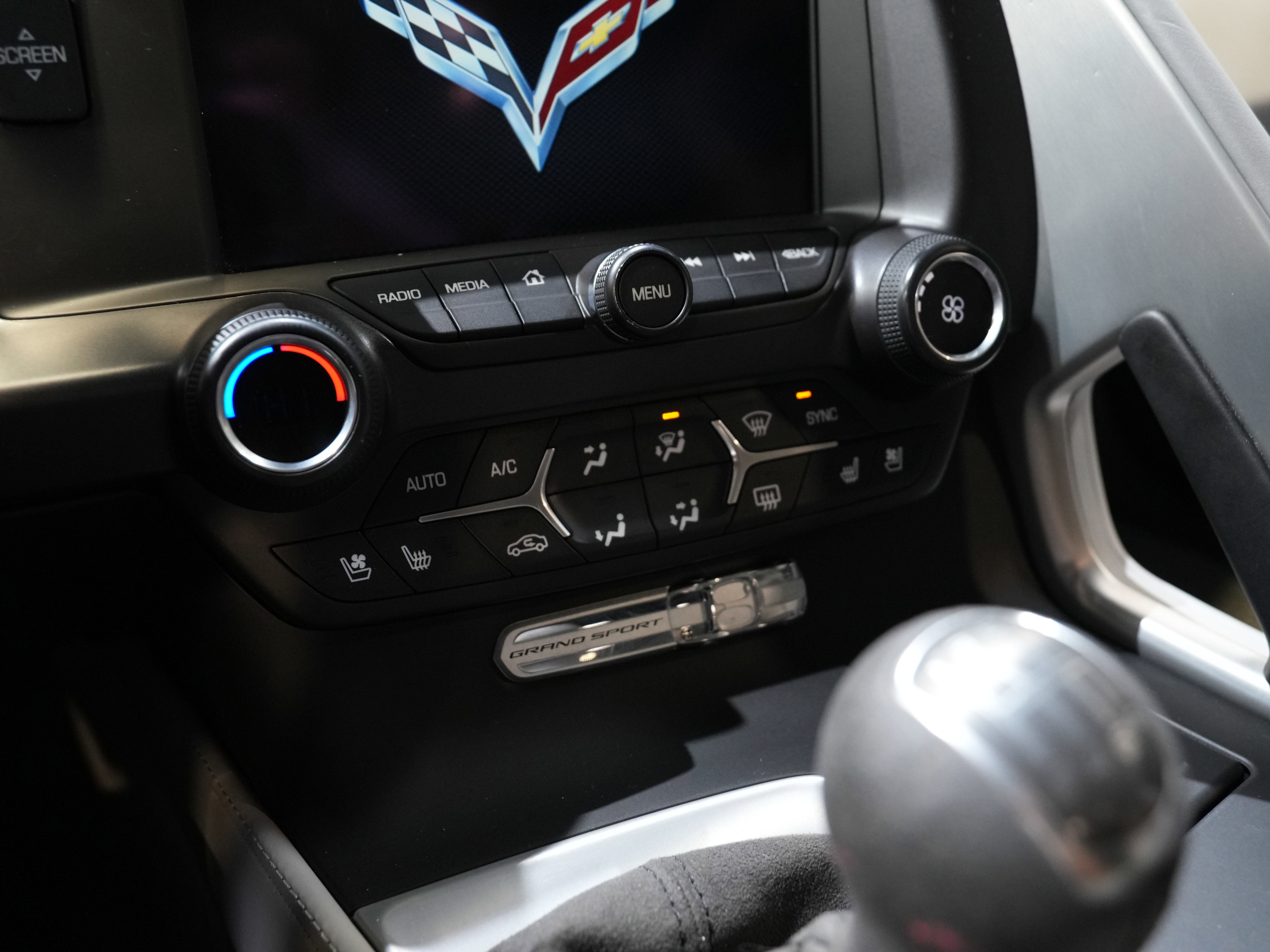 Used 2018 Chevrolet Corvette Grand Sport RWD image 42