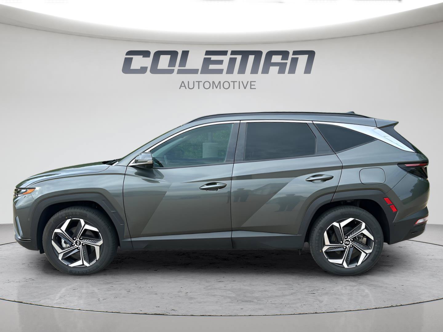 Used 2024 Hyundai Tucson Limited AWD/4WD image 2