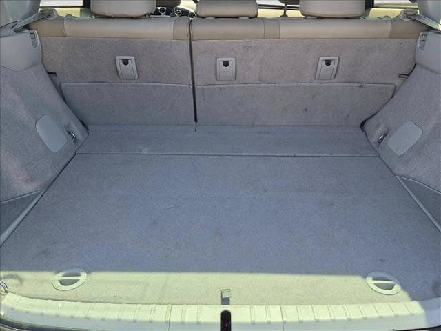 Used 2013 Toyota Prius Four w/ Deluxe Solar Roof Pkg FWD image 9