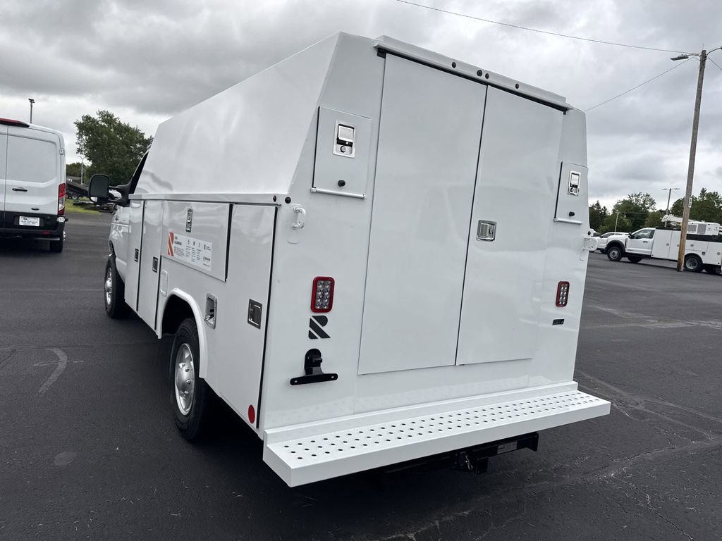 New 2026 Ford E-350 and Econoline 350 Super Duty w/ Power Equipment Group image 5