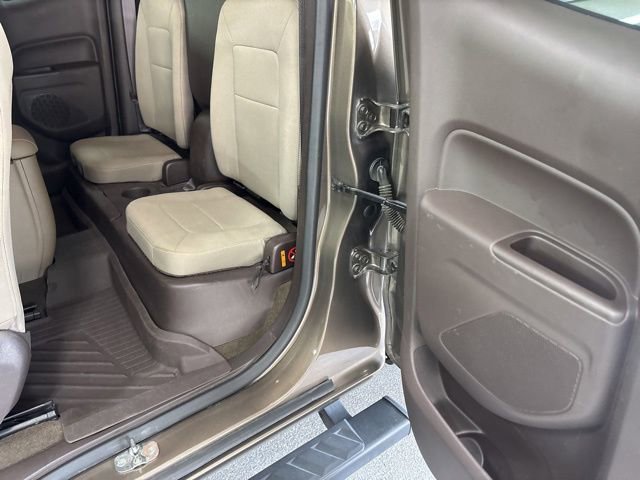 Used 2017 GMC Canyon SLE w/ SLE Convenience Package image 18