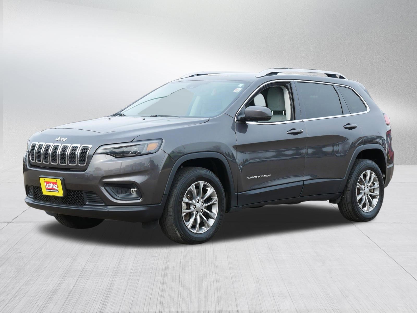 Used 2021 Jeep Cherokee Latitude Lux image 3