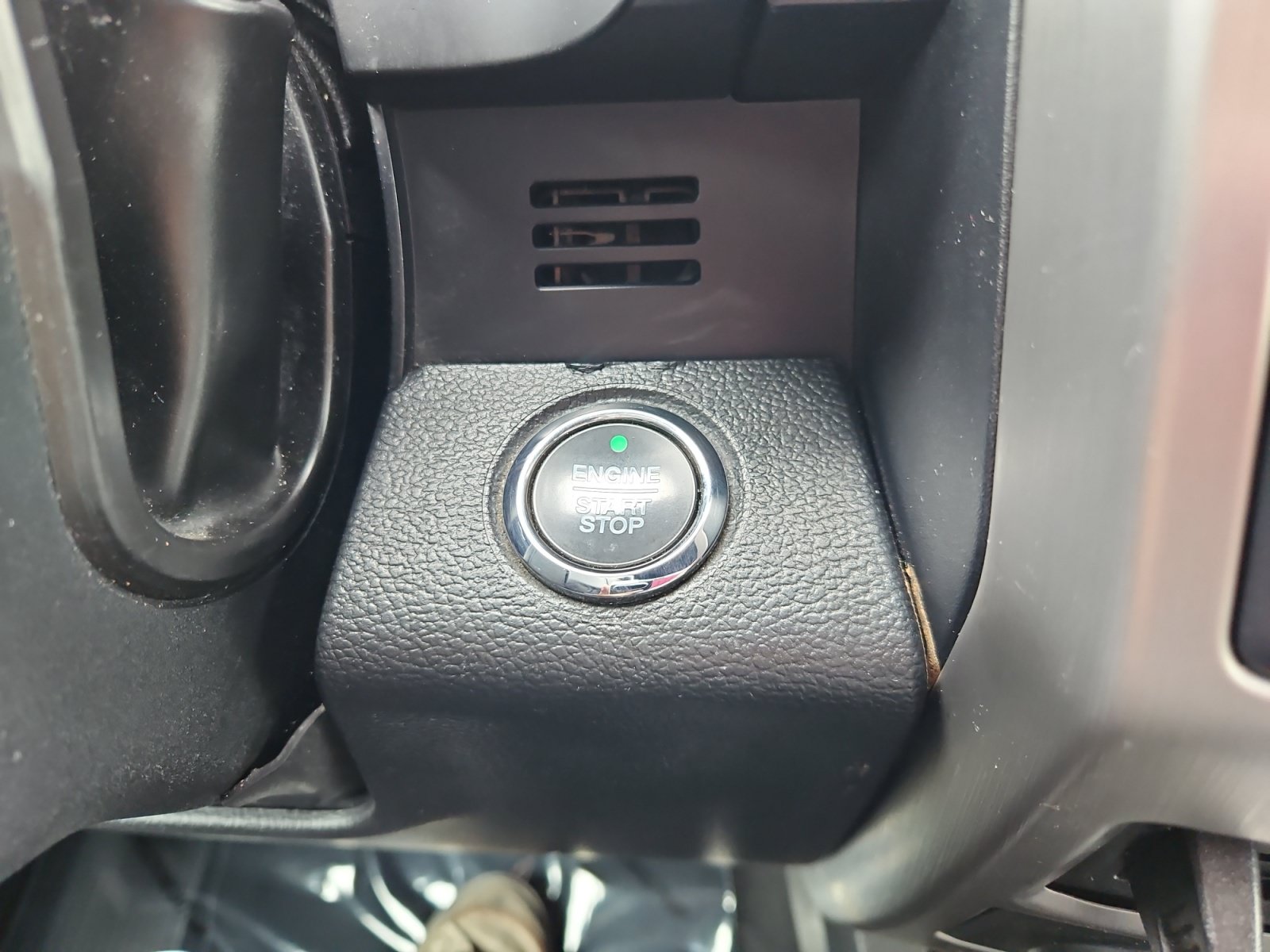 Used 2020 Ford F250 Platinum AWD/4WD image 25