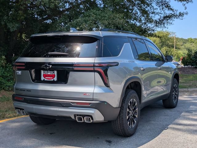 New 2026 Chevrolet Traverse Z71 w/ Enhanced Driving Package AWD/4WD image 2