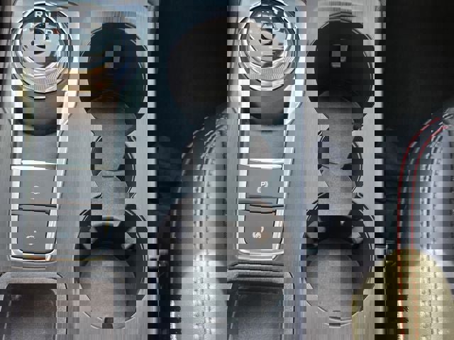 Used 2024 Ford Escape ST-Line w/ Tech Pack #1 image 17