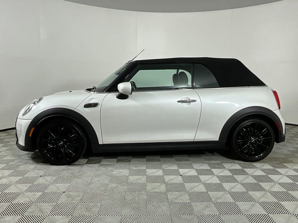 Used 2024 MINI Cooper S image 2
