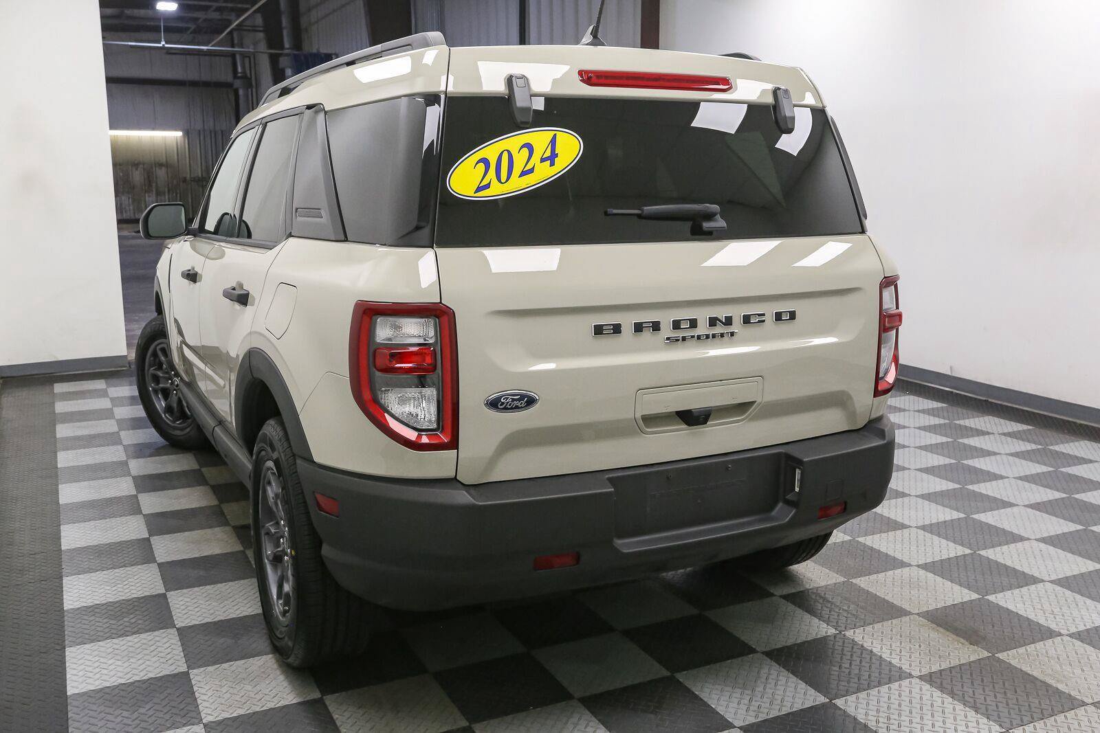Used 2024 Ford Bronco Sport Big Bend AWD/4WD image 10