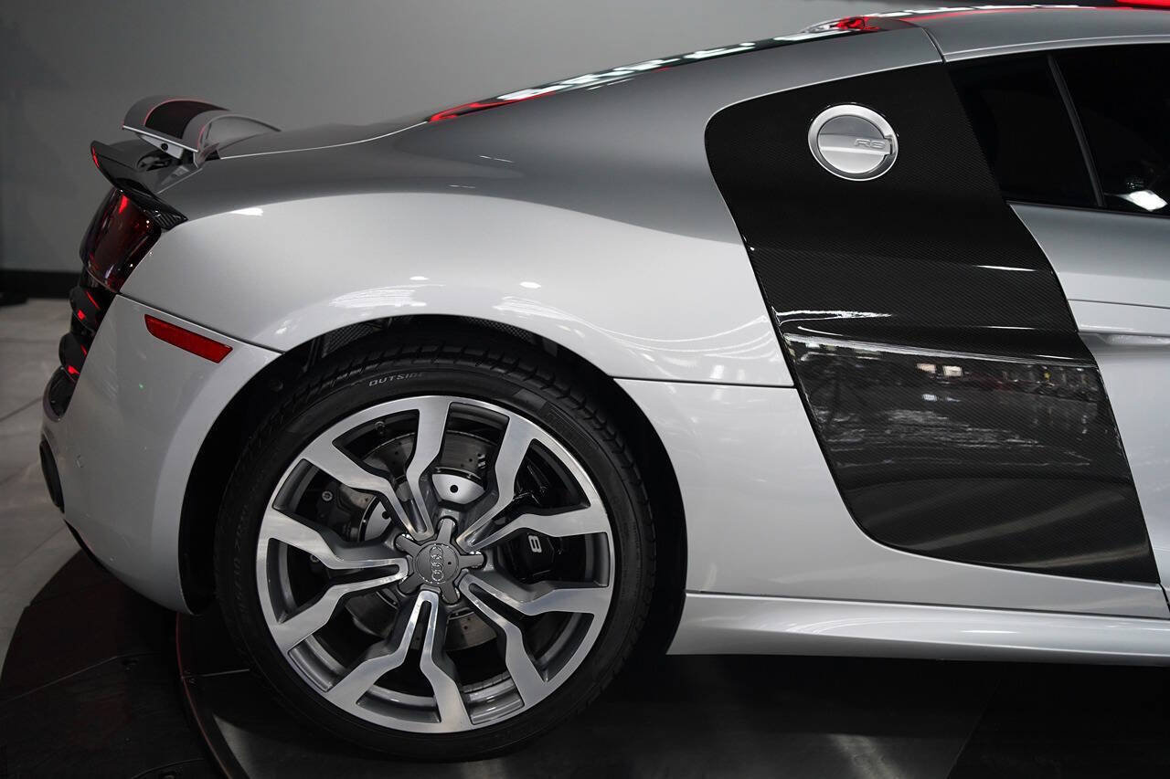 Used 2009 Audi R8 V10 AWD/4WD image 37