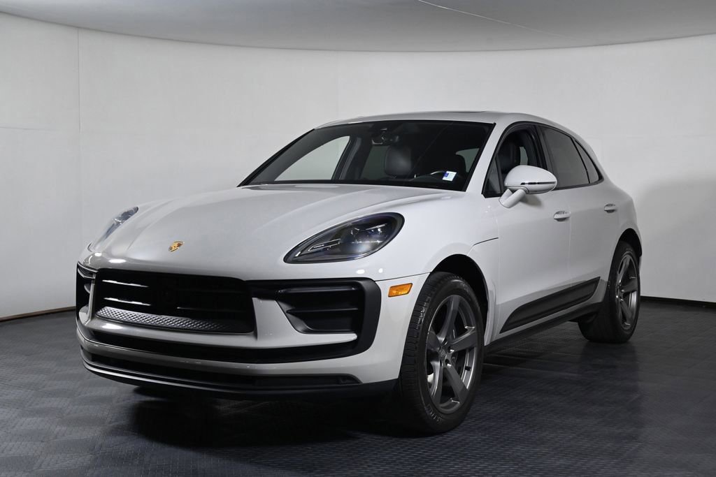 Certified 2023 Porsche Macan
