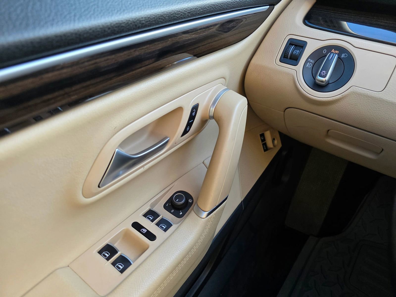 Used 2017 Volkswagen CC Sport image 18