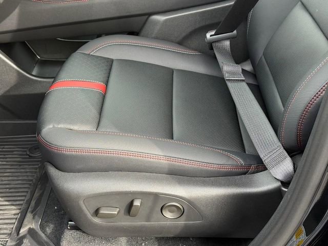 New 2026 Chevrolet Traverse RS w/ LPO, Floor Liner Package image 15