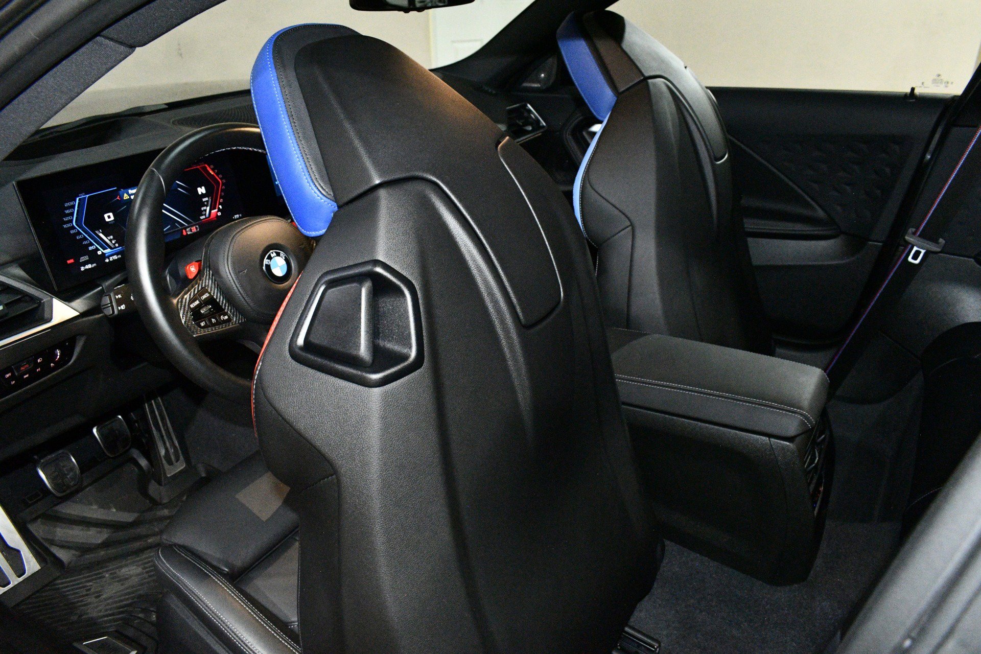 Used 2023 BMW M2 w/ Lighting Package image 15