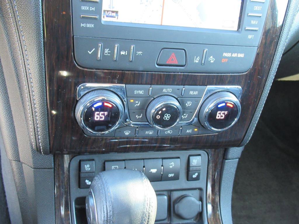 Used 2016 Chevrolet Traverse LTZ image 21