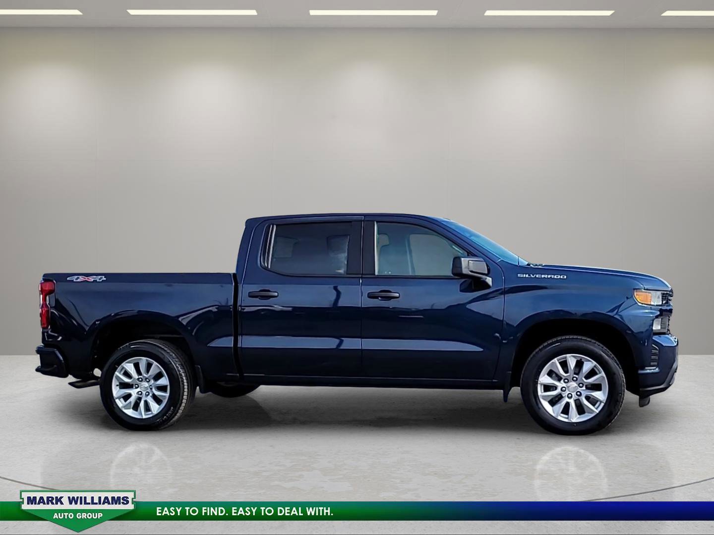 Used 2021 Chevrolet Silverado 1500 Custom image 2