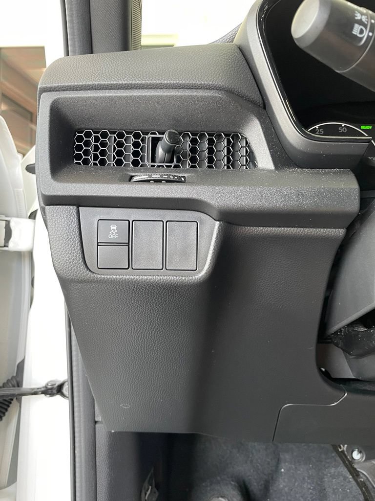 Used 2025 Honda CR-V Sport image 15