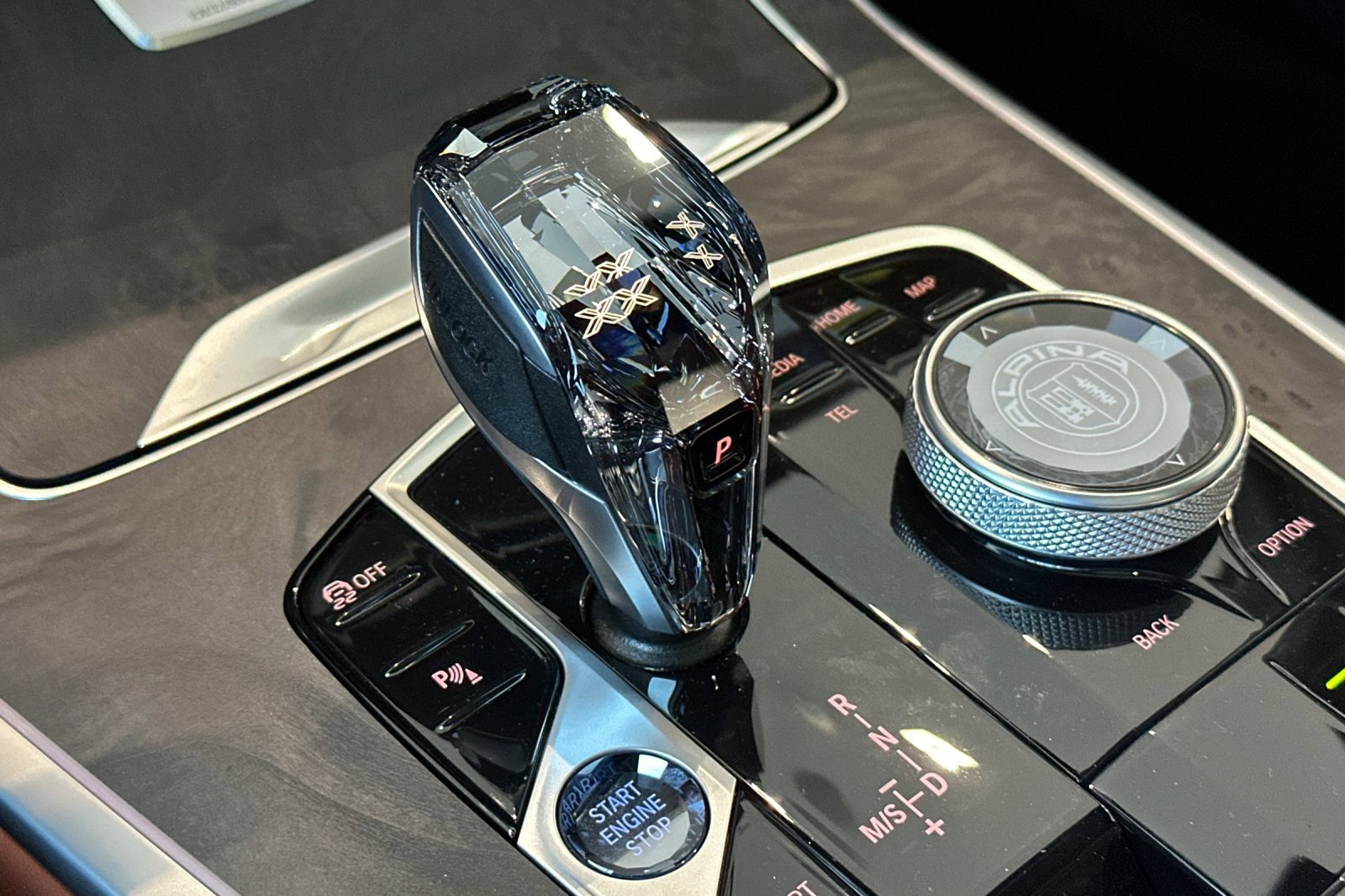 New 2026 BMW ALPINA XB7 image 19