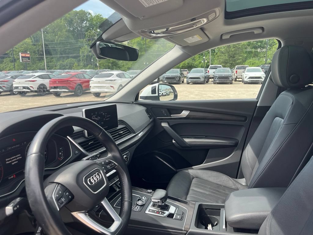 Used 2020 Audi Q5 2.0T Premium Plus w/ Premium Plus Package AWD/4WD image 22