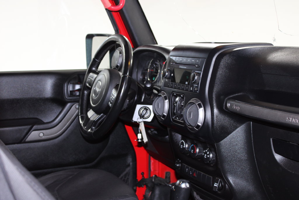 Used 2018 Jeep Wrangler Unlimited Sport S AWD/4WD image 28