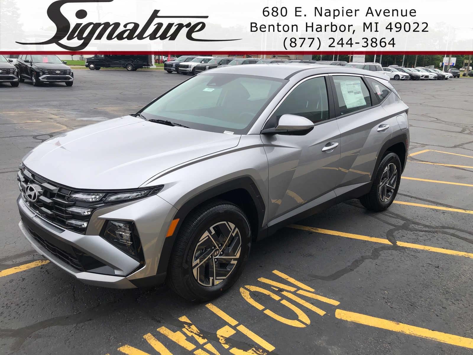 New 2026 Hyundai Tucson Blue SE AWD/4WD image 1