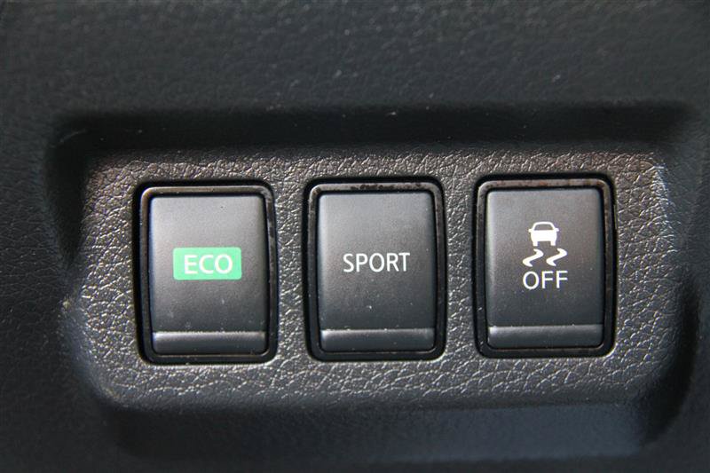 Used 2018 Nissan Sentra SR w/ Premium Package (P02) FWD image 37
