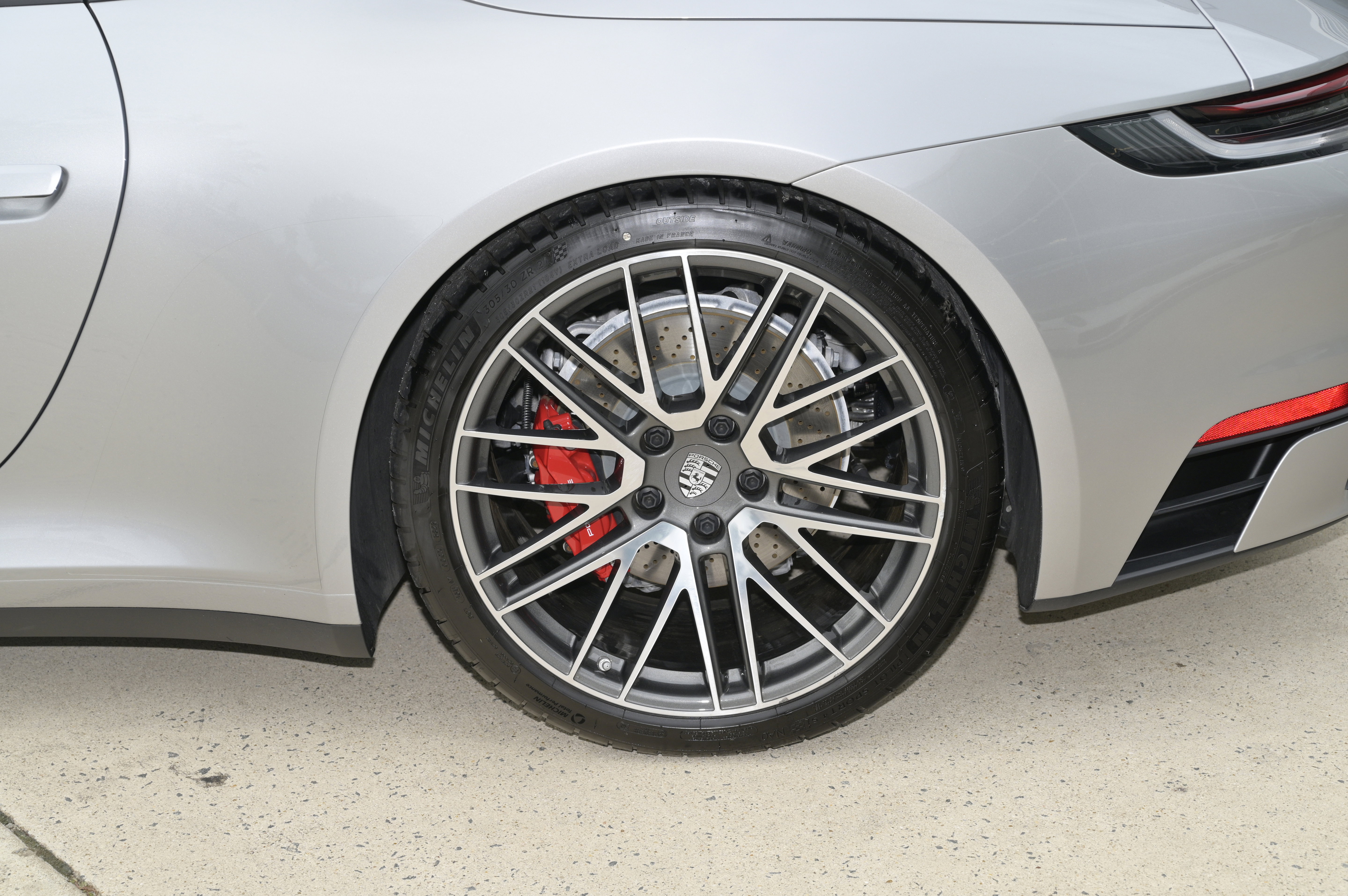 Used 2024 Porsche 911 Carrera S image 10