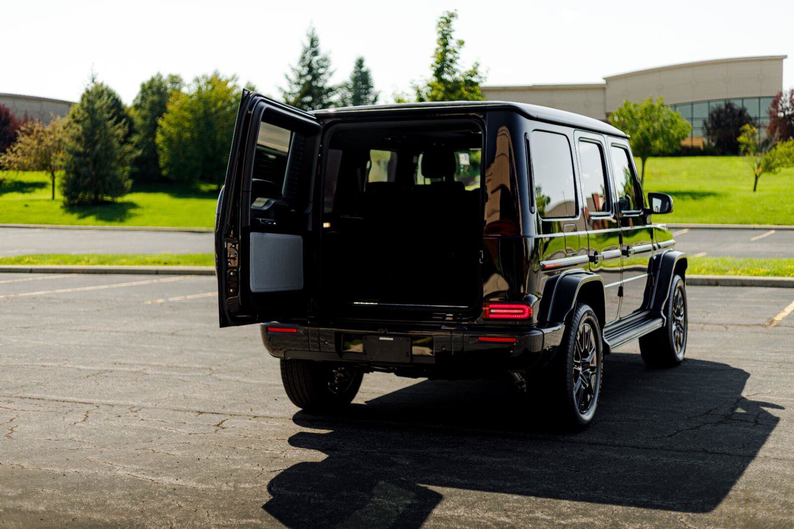 Certified 2025 Mercedes-Benz G 580 w/ EQ Technology image 54