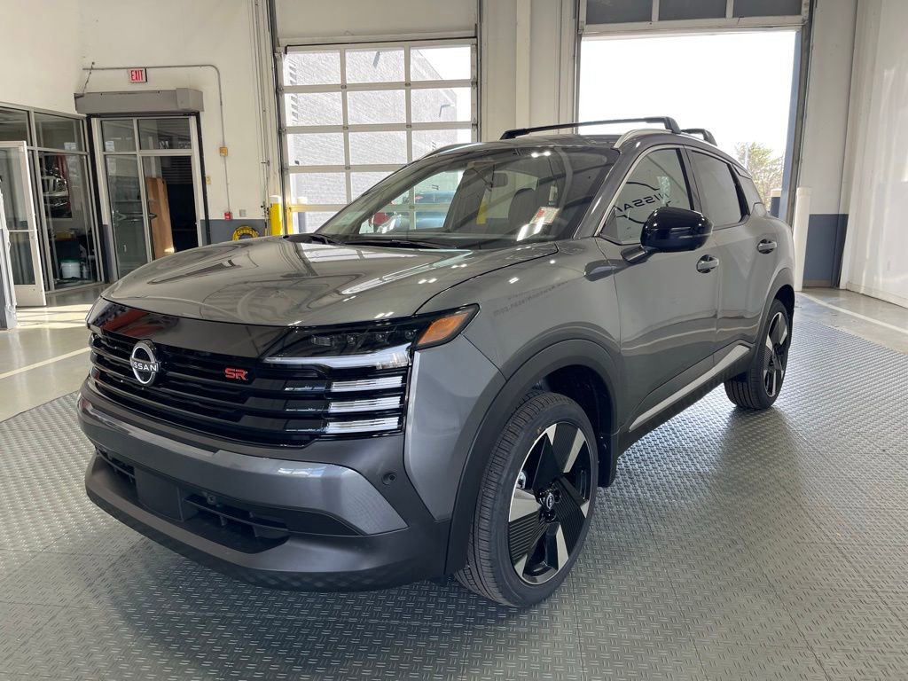 New 2026 Nissan Kicks SR w/ Cold Weather Package image 4