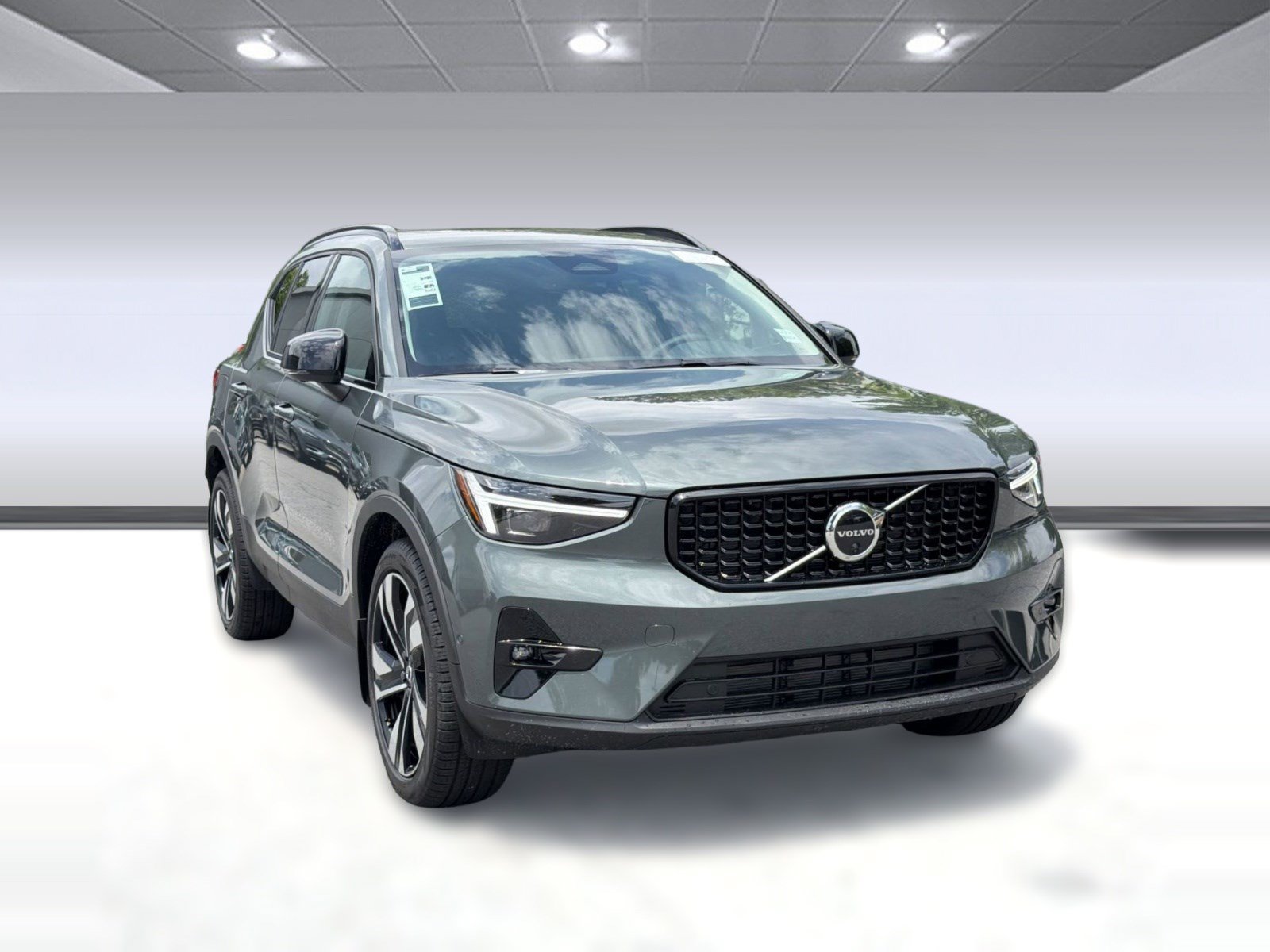 New 2026 Volvo XC40 B5 Ultra AWD/4WD image 7