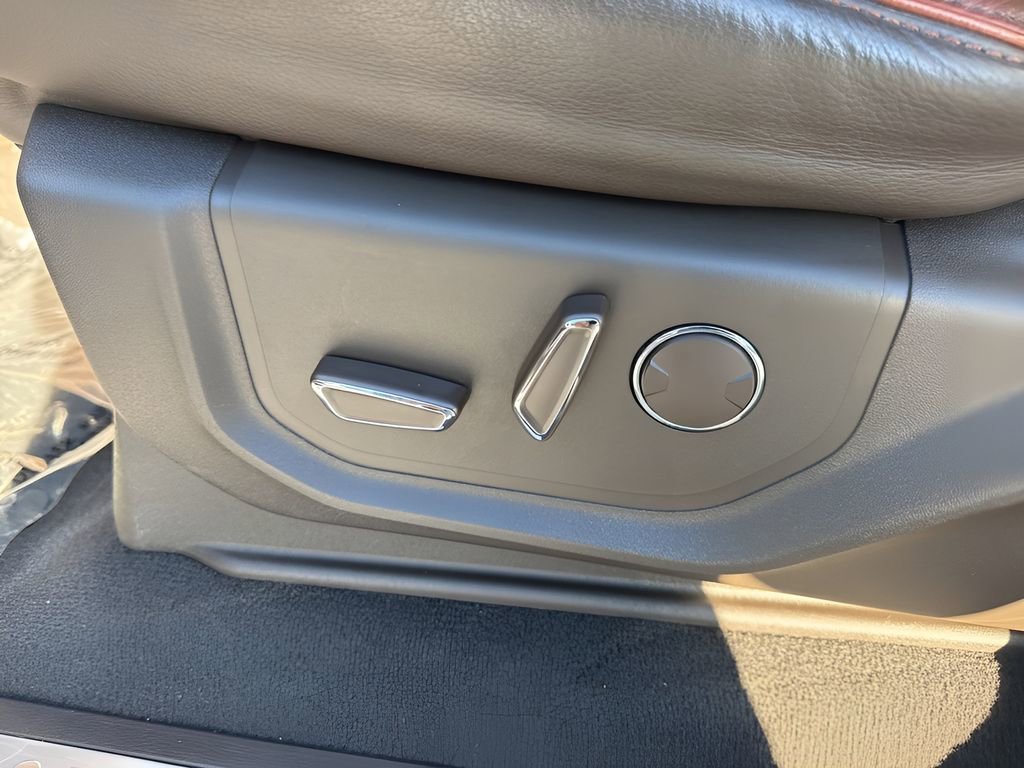 Used 2020 Ford F350 King Ranch w/ Tremor Off-Road Package image 10