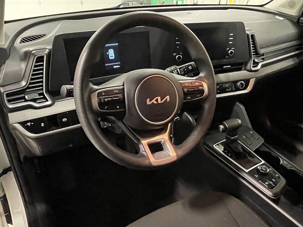 Used 2023 Kia Sportage LX AWD/4WD image 19