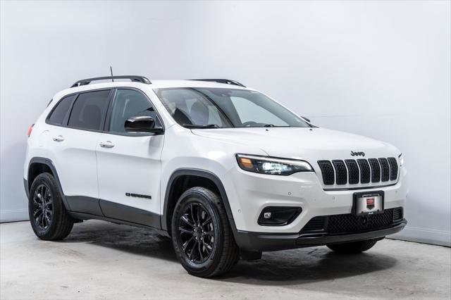 Used 2023 Jeep Cherokee Altitude Lux AWD/4WD image 9