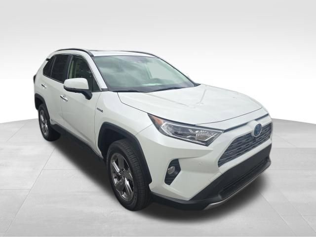 Used 2021 Toyota RAV4 Limited AWD/4WD image 8