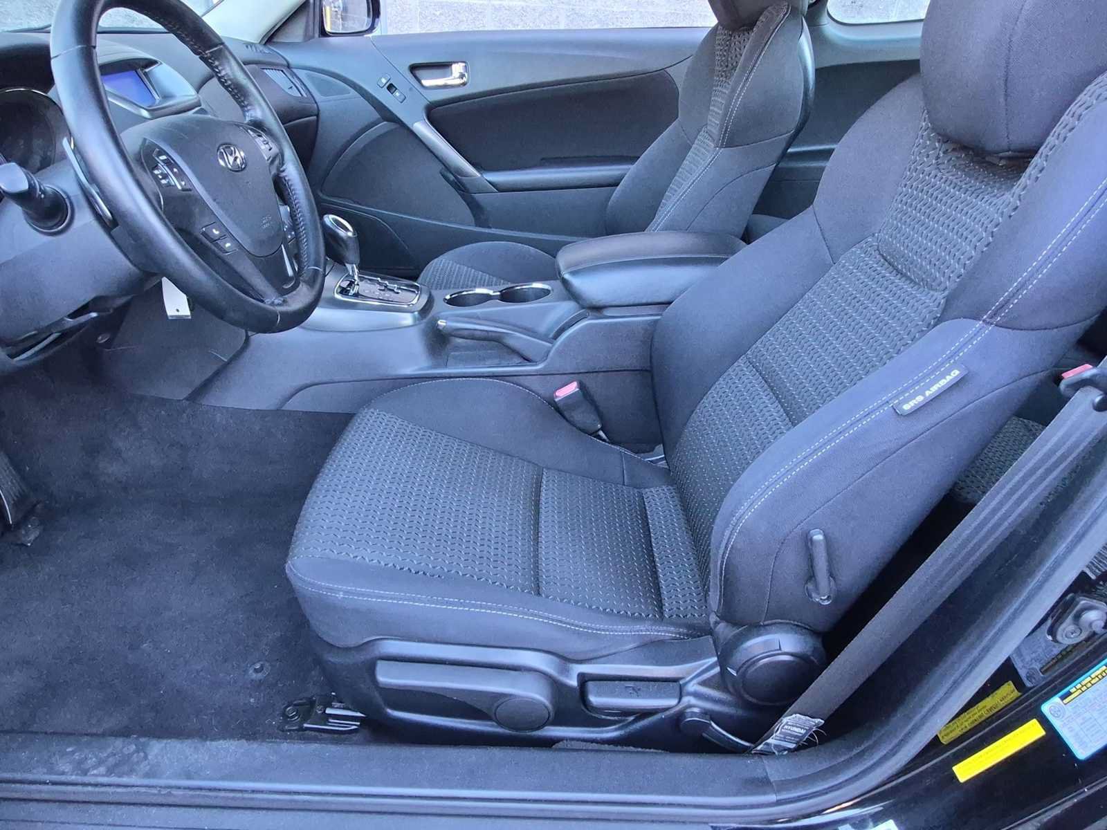 Used 2012 Hyundai Genesis 2.0T RWD image 16